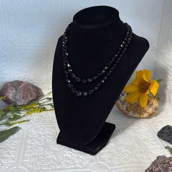 Vintage Black Faceted Double Strand Necklace 14”-16” - Picture 2 of 11